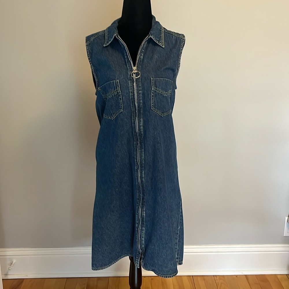 Adorable Vintage Denim Dress!